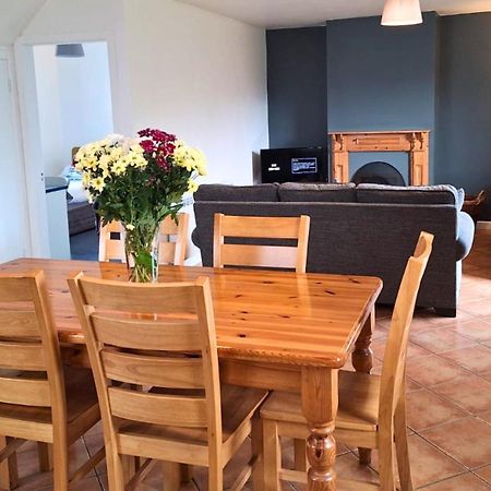 Dingle Harbour Cottages 3 Bed Sleeps 7 By Trident Holiday Homes Buitenkant foto